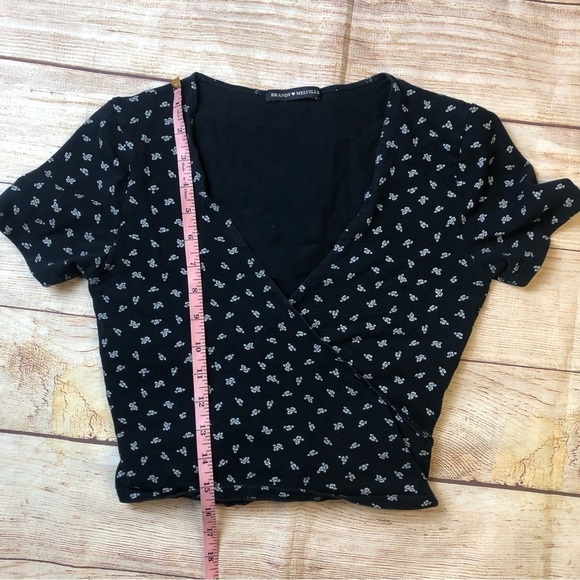 Brandy Melville Wrap Crop Top - Picture 5 of 7